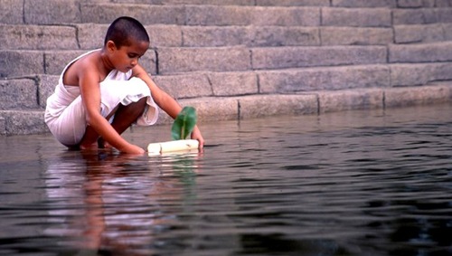 Sarala Kariyawasam stars in Water