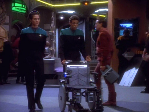 ‘Star Trek: Deep Space Nine’ Explores Disability in "Melora"