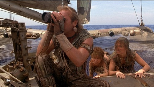 Kevin Costner, Jeanne Tripplehord, and Tina Majorino in Waterworld
