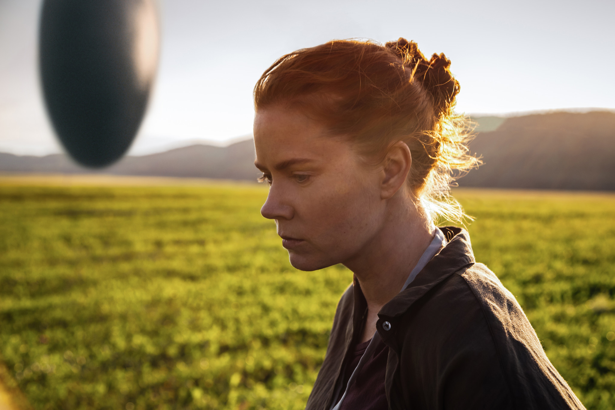 In ‘Arrival,’ Amy Adams is the Superhero We Need Right Now